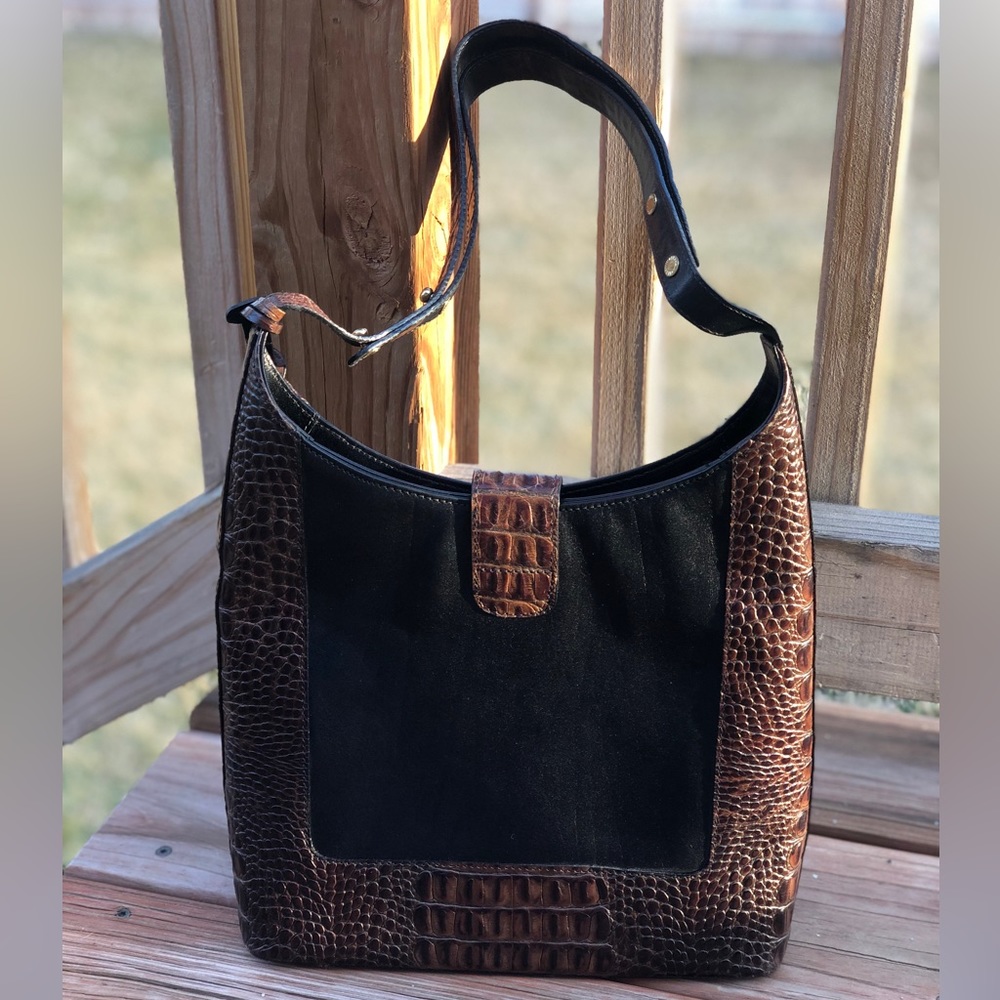 Vintage Brahmin “Kendall” croc embossed leather purse! - Picture 4 of 11